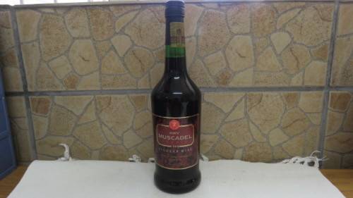 Sealed 750ml Bottle of KWV Muscadel Jerepigo 1968 Liqueur Wine