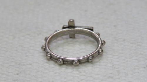 Wonderful Vintage Italy Sterling Silver Crucifix Rosary Ring Size N 1.7 g