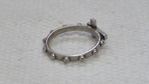Wonderful Vintage Italy Sterling Silver Crucifix Rosary Ring Size N 1.7 g