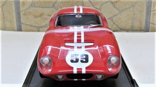 Boxed Yat Ming 1965 Shelby Cobra Daytona Coupe Die Cast Collection Deluxe Edition Scale 1:18