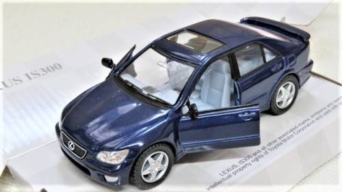Boxed Kinsmart Die Cast Lexus IS300 With Pull Back Action #KT5046 Scale 1:34 L: 12,5 cm