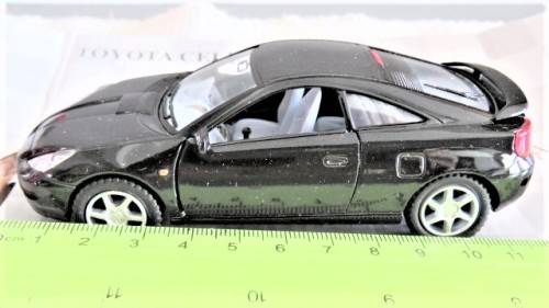 Boxed Kinsmart Die Cast Toyota Celica With Pull Back Action #5038 Scale 1:34 L: 12,5 cm