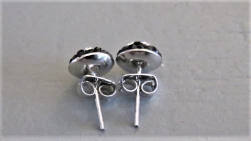Small Vintage Black Stone/Rhinestone Round Stud Earrings Sterling Silver Backing D: 9 mm (1.3 g)