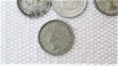 4 RSA Silver Five Cents Coins and 5 Union of South Africa Silver Sixpence Coins See Description
