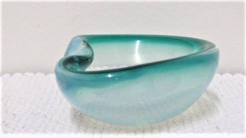 Beautiful Vintage Murano Teal Coloured Small Glass Bowl 100 x 80 mm