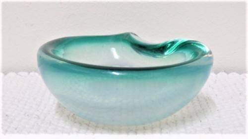 Beautiful Vintage Murano Teal Coloured Small Glass Bowl 100 x 80 mm