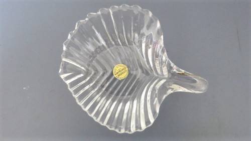 Vintage Cristal D`Arques France Genuine Lead Crystal Glass Leaf-Shaped Dish 175 x 140 mm