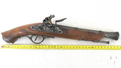 Wonderful Vintage Replica Non-Firing IR 30 Duel Flintlock Pistol L: 370 mm SOLD AS IS