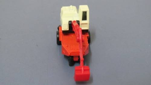 Vintage Tomy Tomica Die Cast 1979 Yutani Shovel TY45 #51 No Box Scale 1:90 L: 70 mm SOLD AS IS