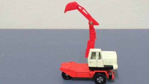 Vintage Tomy Tomica Die Cast 1979 Yutani Shovel TY45 #51 No Box Scale 1:90 L: 70 mm SOLD AS IS