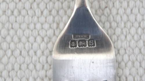Stunning Vintage H/Marked Birmingham Henry Williamson Ltd 1942-43 Silver Fork L: 141 mm (18 g)