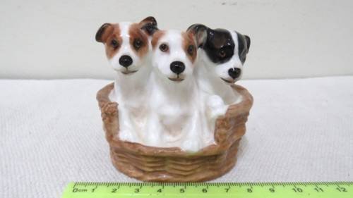Vintage 1940`s Royal Doulton `Terrier Puppies In Basket` Porcelain Figurine HN 2588 80 x 75 mm