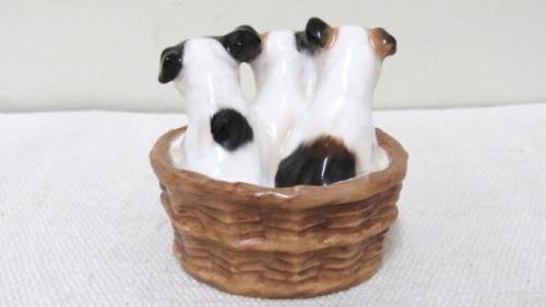 Vintage 1940`s Royal Doulton `Terrier Puppies In Basket` Porcelain Figurine HN 2588 80 x 75 mm