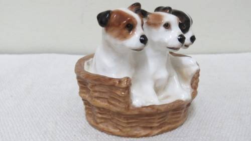 Vintage 1940`s Royal Doulton `Terrier Puppies In Basket` Porcelain Figurine HN 2588 80 x 75 mm