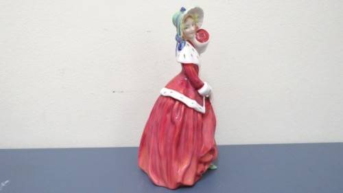 Beautiful Vintage 1990s Royal Doulton `Christmas Morn` Porcelain Figurine By Peggy Davies HN 1992