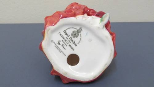 Beautiful Vintage 1990s Royal Doulton `Christmas Morn` Porcelain Figurine By Peggy Davies HN 1992