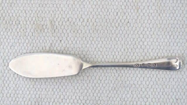 Vintage H/marked Birmingham Elkington & Co Ltd 1935-36 Monogrammed Small Silver Butter Knife 8 g