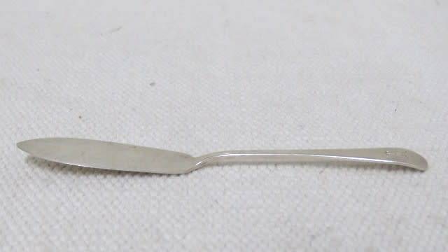 Vintage H/marked Birmingham Elkington & Co Ltd 1935-36 Monogrammed Small Silver Butter Knife 8 g