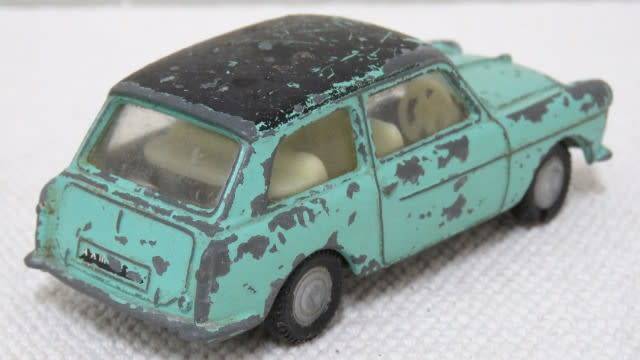 Vintage Spot-On (Models By Triang) Die Cast Austin A 40 No Box Scale 1:42 L: 90 mm SOLD AS IS