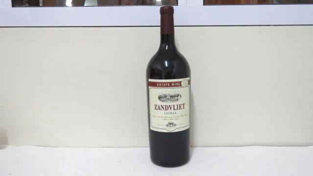 Sealed 1500ml Bottle of Zandvliet 2014 Shiraz In Wooden Crate