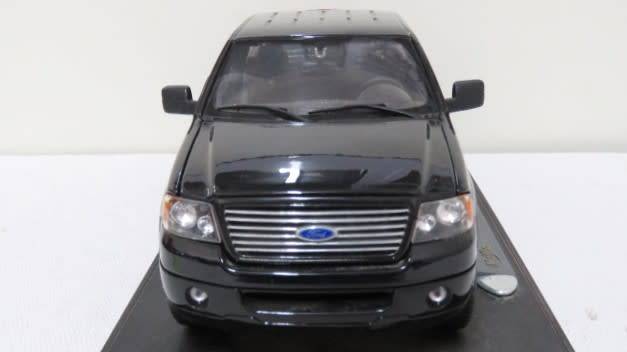 Stunning Vintage Maisto Die Cast 2006 Ford Harley-Davidson F-150 Truck No Box Scale 1:18 L: 305 mm