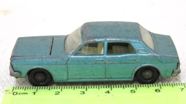 Vintage Lesney Matchbox Series No. 53 Die Cast Ford Zodiac MK. IV No Box L: 72 mm SOLD AS IS