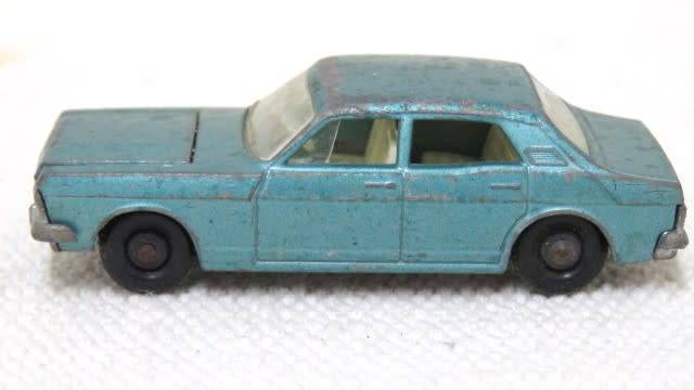 Vintage Lesney Matchbox Series No. 53 Die Cast Ford Zodiac MK. IV No Box L: 72 mm SOLD AS IS