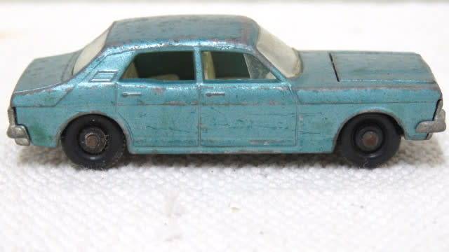 Vintage Lesney Matchbox Series No. 53 Die Cast Ford Zodiac MK. IV No Box L: 72 mm SOLD AS IS