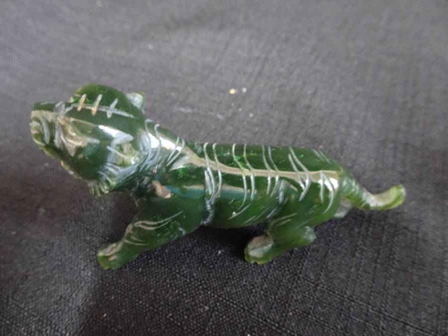 Gorgeous Natural Green Jade Gemstone Lion Figure