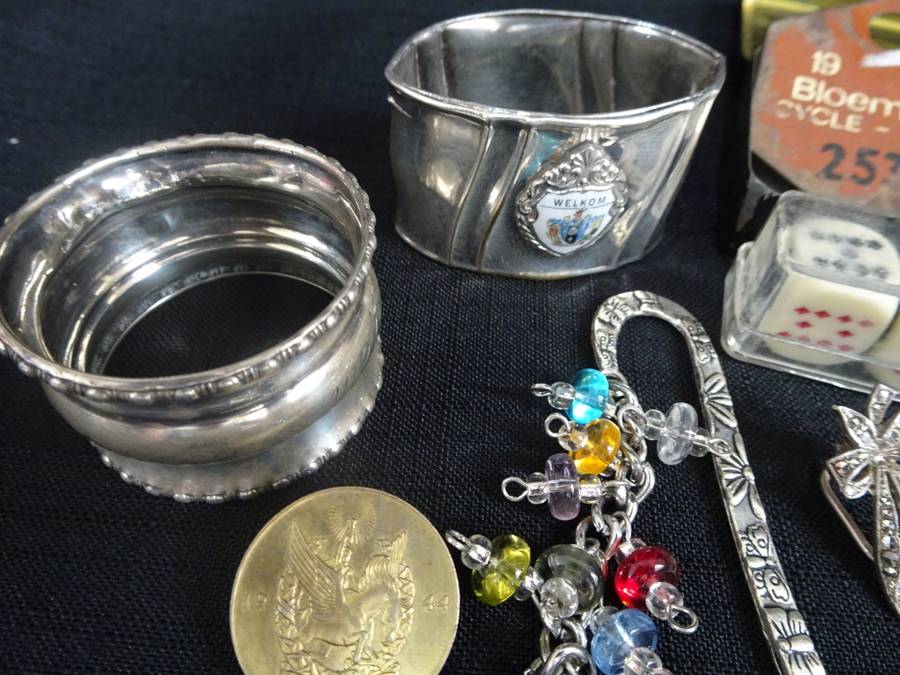 Vintage Tin With A Collection Of Badges, Medals And Other Interesting Items Selling As A Lot