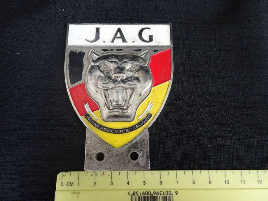 Jaguar Association Germany Car Badge (H - 10cm / B - 7.5cm) See Description