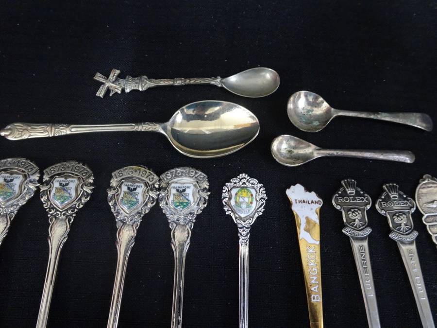 Collection Of Twenty Five Vintage Teaspoons (Relist Item)