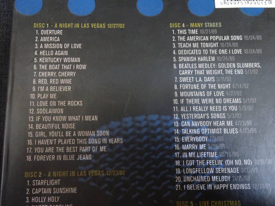 Collection Of Neil Daimond Performances 1970 - 2002 (See My Description)