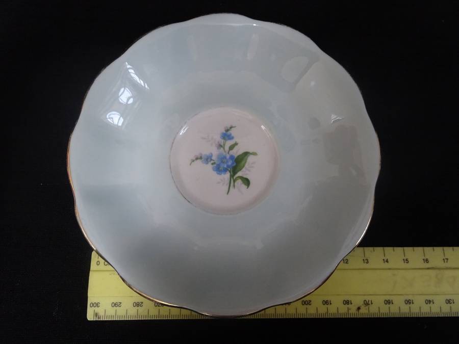 Stunning Vintage Royal Albert Trio Fine Bone China Set Made In England