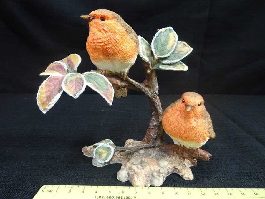 Vintage Limited Edition Coalport Robin Redbreast Frosty Morning Bird Collection - Number 3788/4950