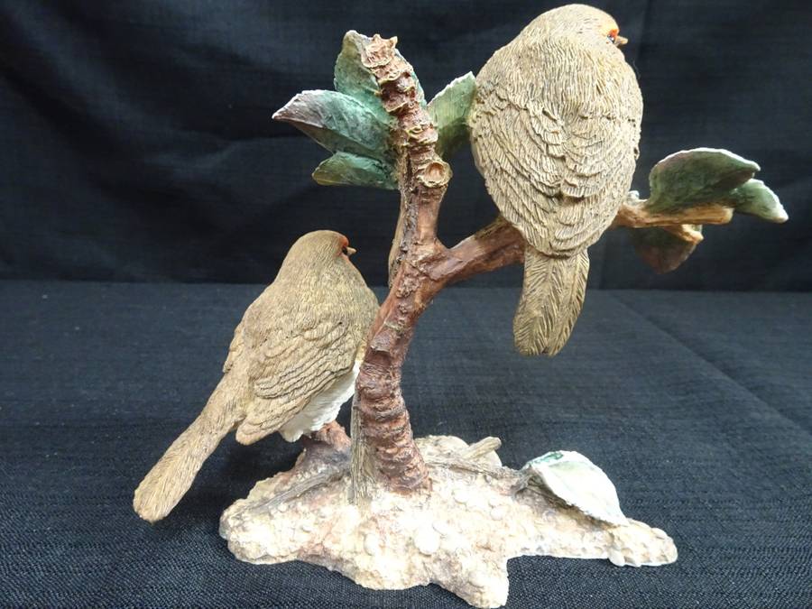 Vintage Limited Edition Coalport Robin Redbreast Frosty Morning Bird Collection - Number 3788/4950