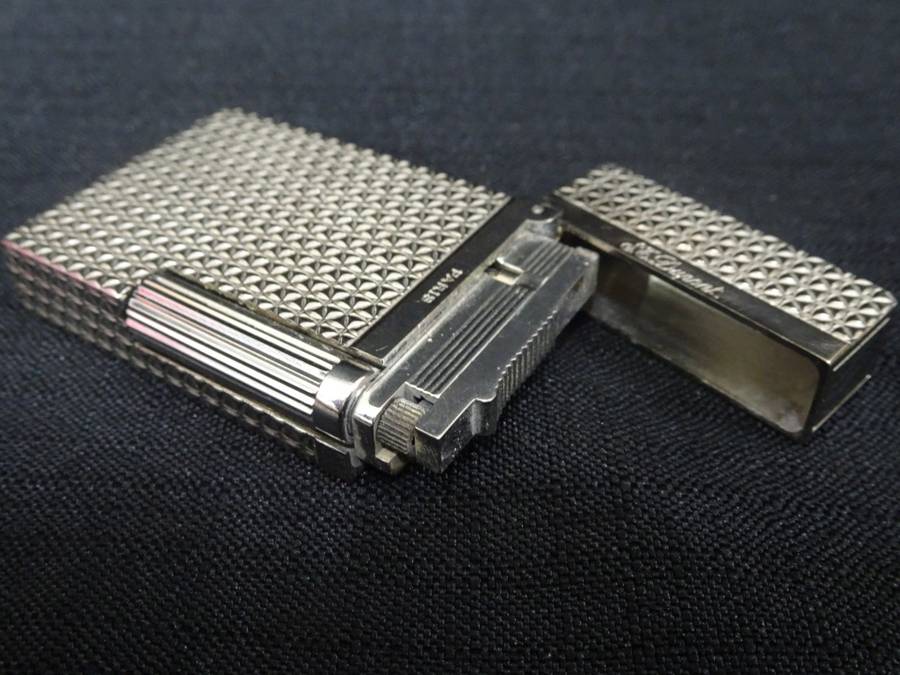 Stunning ST Dupont Silver Lighter 4FKI2J8 Paris Made In France - See Description - 146 Grams