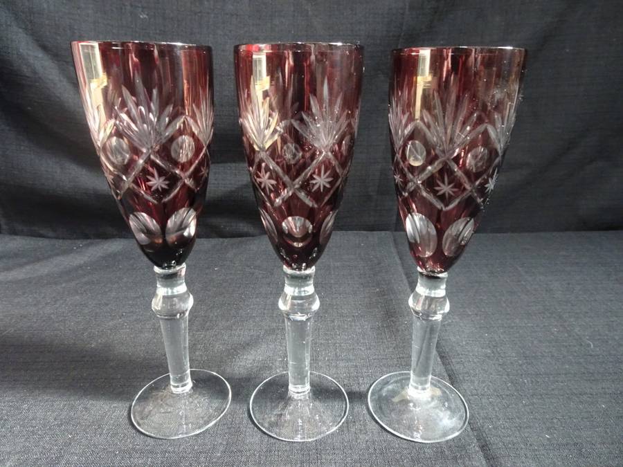 Set Of Three Vintage Burgandy Cut Glass Champagne Glasses - In Excellent Condition