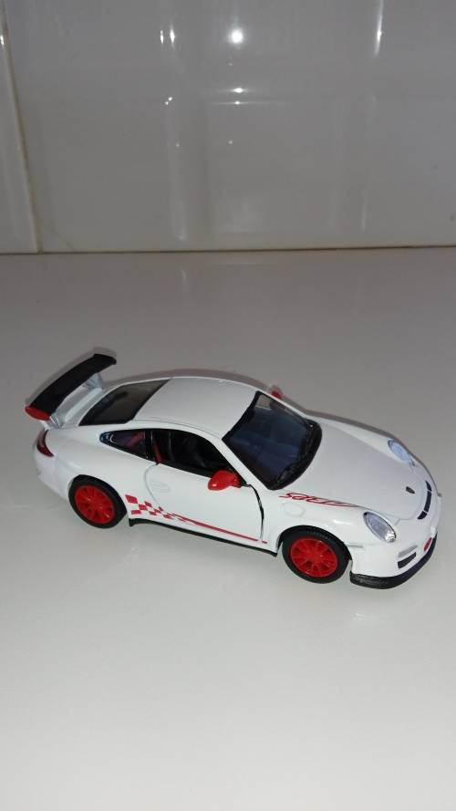 >>> Very Detailed Metal Porsche 911 GT3 RS Scale 1:36 <<<