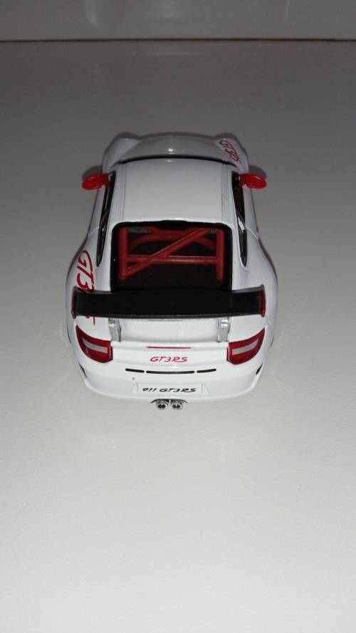 >>> Very Detailed Metal Porsche 911 GT3 RS Scale 1:36 <<<