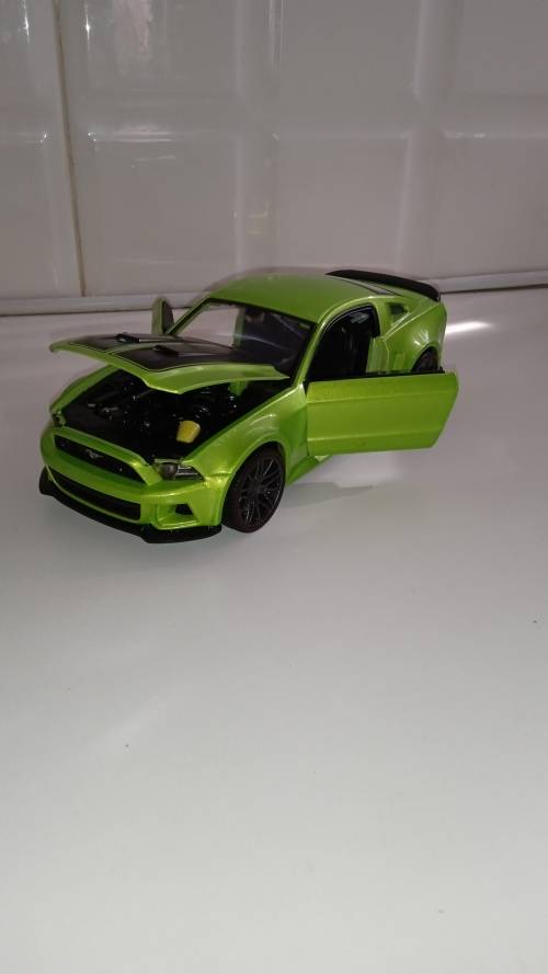 *** Must Have Ford Mustang GT 1/24 Scale For Your Collection ***