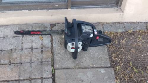 Ryobi 38cc 405mm Chainsaw