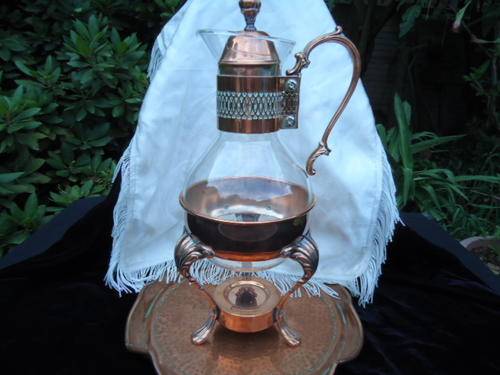 BEAUTIFUL VINTAGE COPPER AND GLASS CARAFE WITH COPPER TRAY