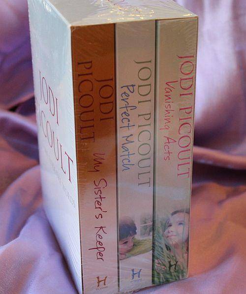 JODI PICOULT Box Set