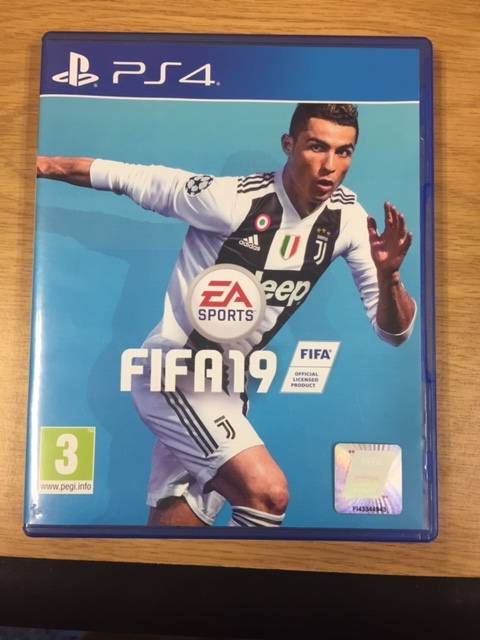 FIFA 19 PS4 Game