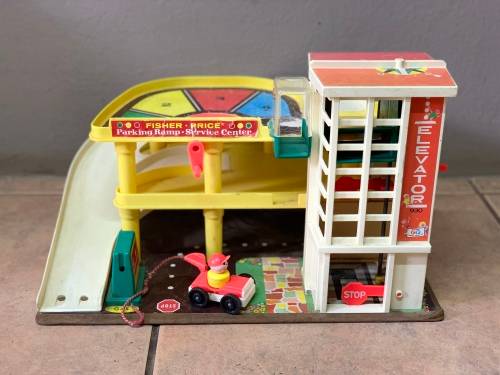 Fisher Price Parking Ramp and Service Station