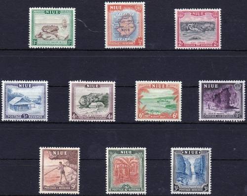 NIUE - 1950 - COMPLETE FULL SET - UNMOUNTED MINT - SG113-122 - CV = R 275.00