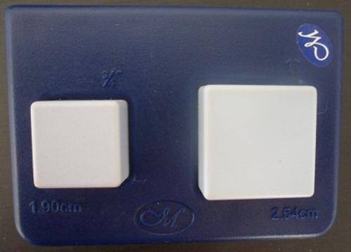 Scrapbooking - Creative Memories - Square Punch (2 sizes in one) - joy999