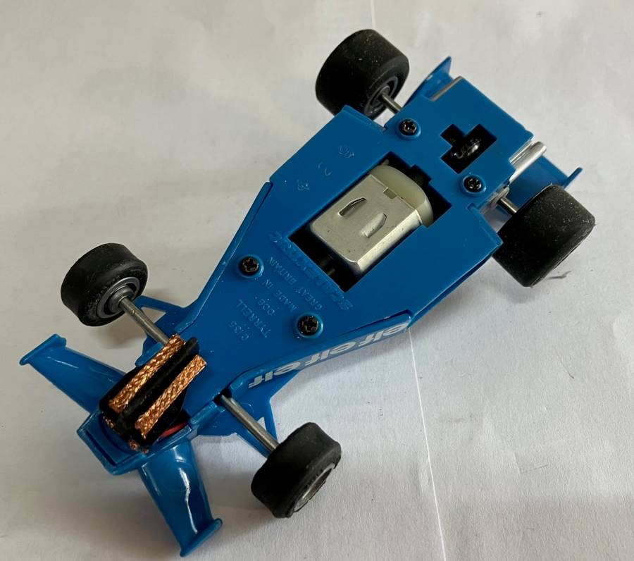 R1 - Scalextric Tyrrell 008