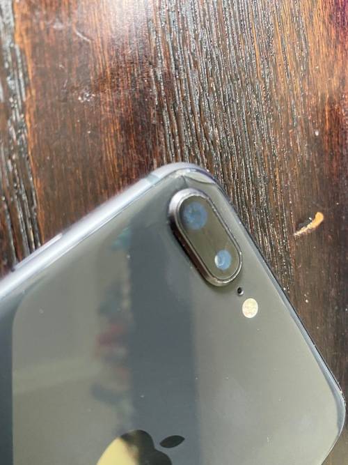 iPhone 8 Plus 64GB (Locked to Sprint)